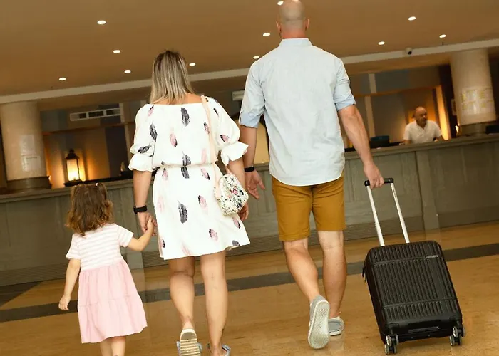 Family Del Mar Lejlighedshotel