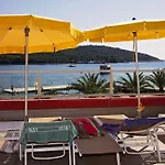 Aparthotel Family Del Mar Banjole