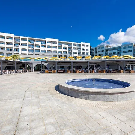 Family Del Mar Aparthotel Banjole