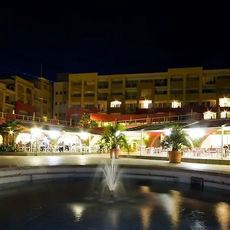 Family Del Mar Banjole