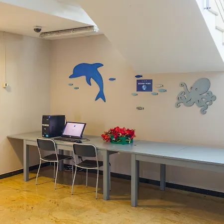Family Del Mar Aparthotel