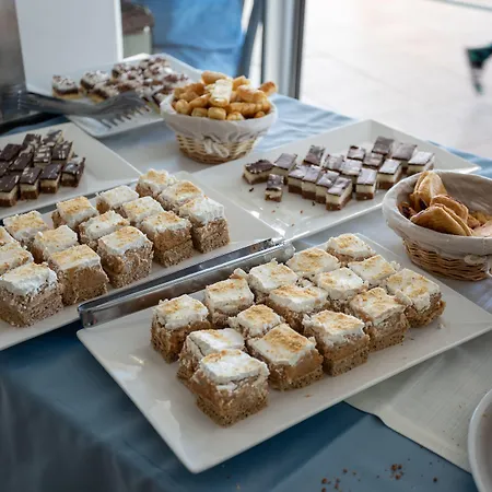 Family Del Mar Banjole