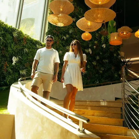 Family Del Mar Aparthotel Banjole