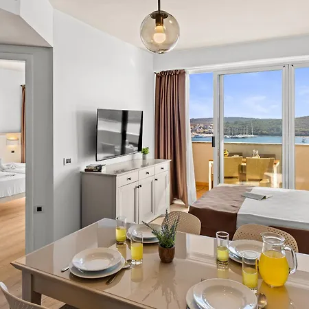 Family Del Mar Апарт-отель Банджоле