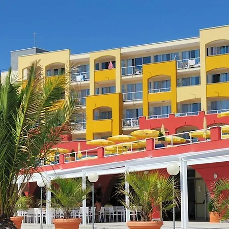 Aparthotel Family Del Mar Banjole