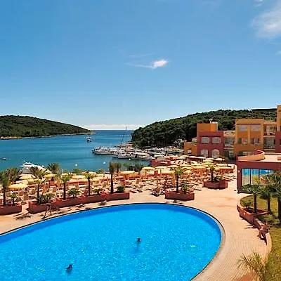 Family Del Mar Aparthotel 4*