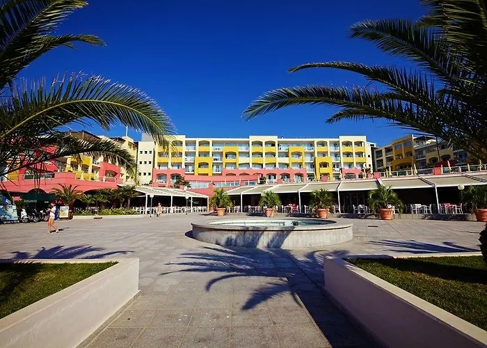 Aparthotel Family Del Mar 4*