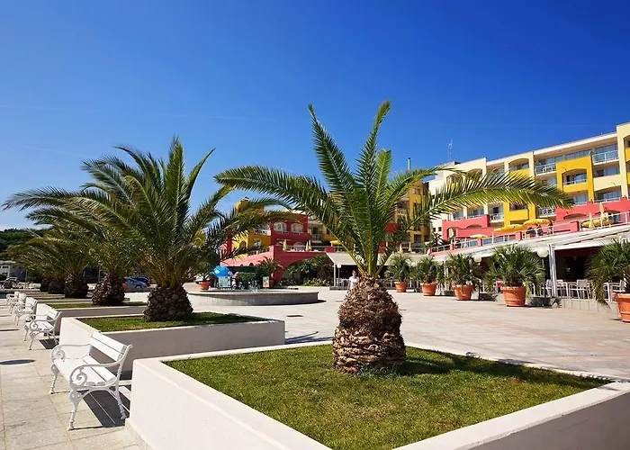 Aparthotel Family Del Mar Banjole