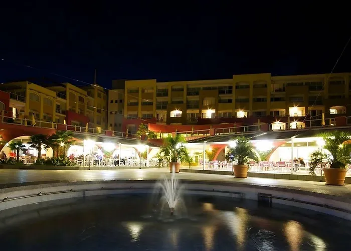 Family Del Mar Banjole