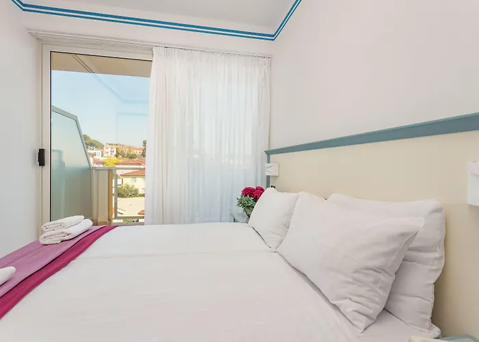 Aparthotel Family Del Mar 4*