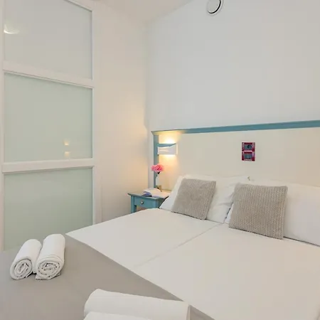 Family Del Mar Hotel apartamentowy Banjole