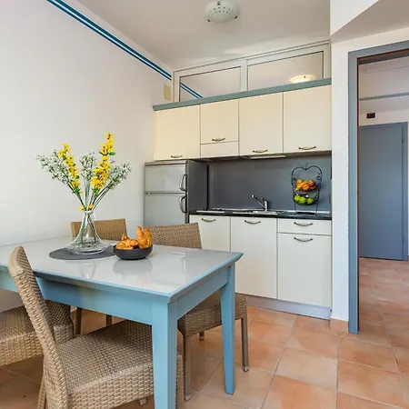 Family Del Mar Hotel apartamentowy