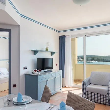 Hotel apartamentowy Family Del Mar 4*