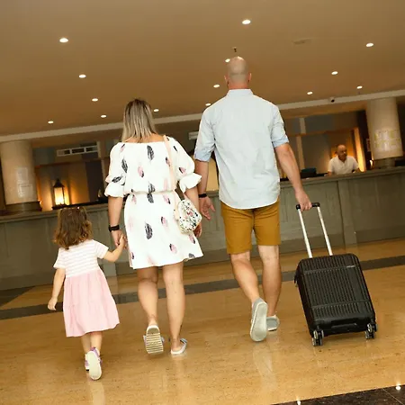 Family Del Mar Hotel apartamentowy