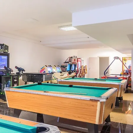 Family Del Mar Hotel apartamentowy Banjole